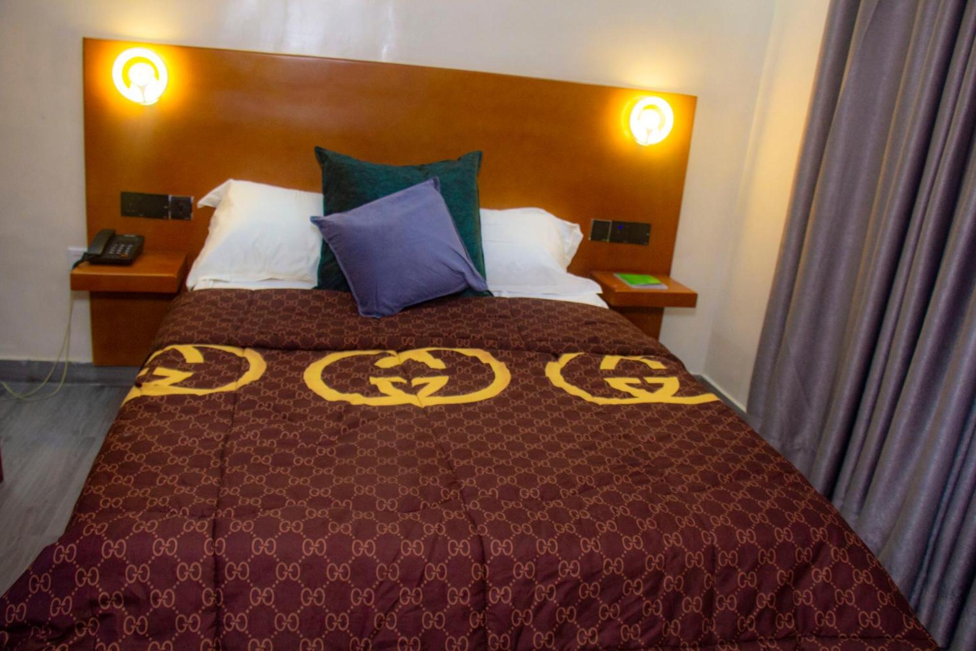 Hotel L'Apero Cotonou Luaran gambar